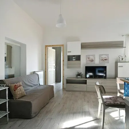 Апартаменты Holiday Flat - Ila021009-p